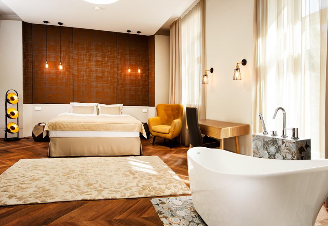 Hotel Nihil Novi 라돔 외부 사진